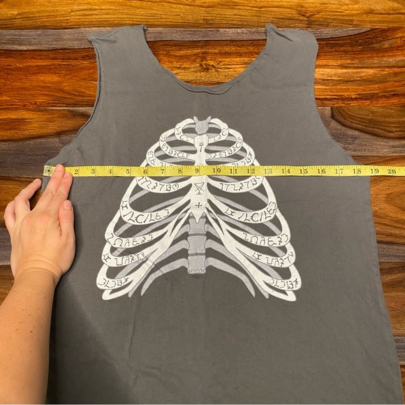 Skeleton Muscle Tank  Ancient Text Language Graphic Ribcage Cutoff Sleeve L/XL - Picture 5 of 8